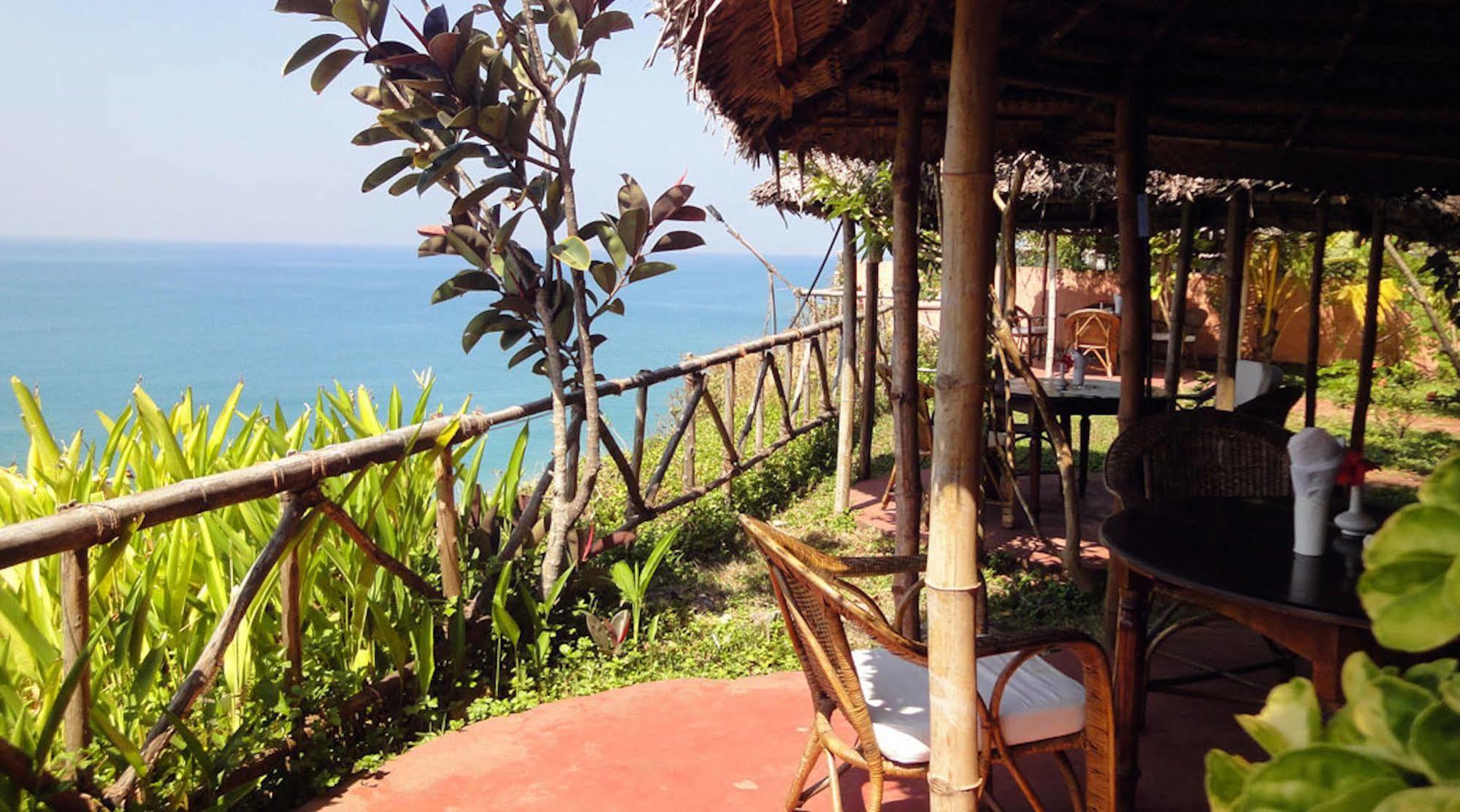 The Eco Hotel Varkala Exterior photo